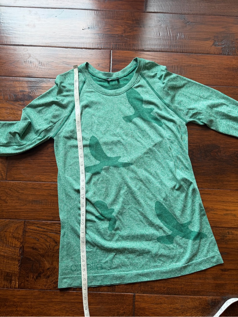 Green Oiselle Long Sleeve Flyte Running Top with Bird Print Large - Picture 6 of 8